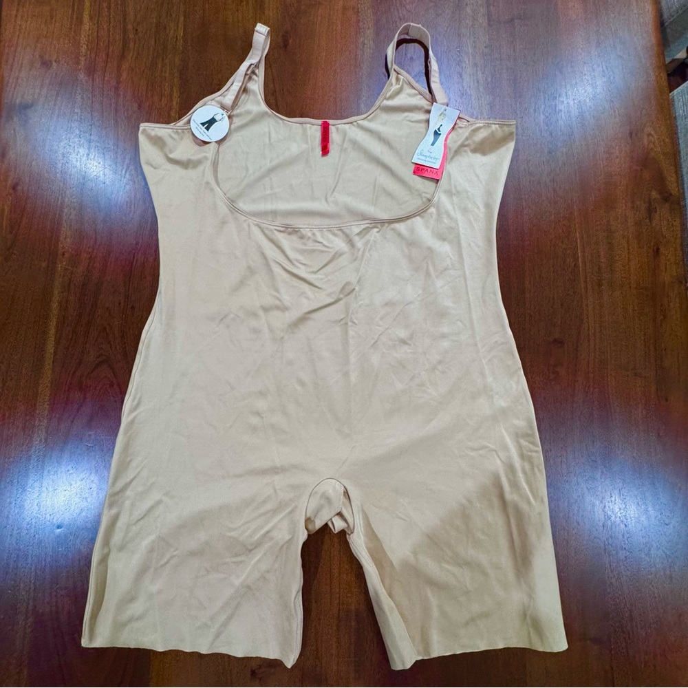 New!‎ SPANX Open Bust Suit Nude Shapewear Size 3X